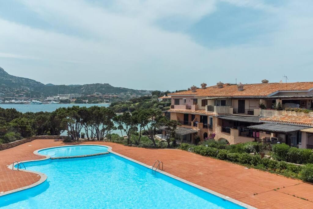 Terrace On Porto Cervo Swimming Pool & Private Beach 外观 照片